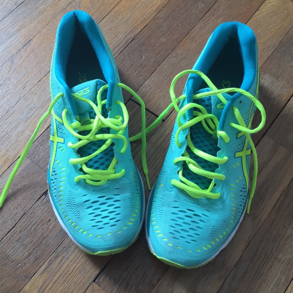 Asics cross trainers